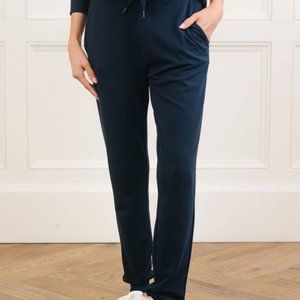 Cozy Earth Bamboo Jogger, Navy XS. Extremely comfortable and soft.